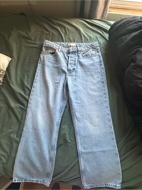 Classic Light Blue Straight-Leg Women’s Jeans